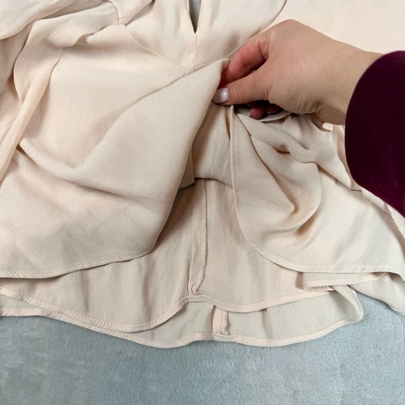 Forever 21 Cream Beige Bell Sleeve Lace Trim Blouse Size L Boho Romantic - Picture 5 of 10